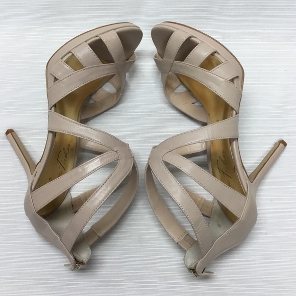 Go with all Marc Fisher Neutral Heels. - Picture 5 of 7
